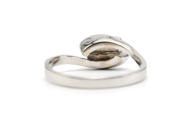 Bague 55 Bague années 70 en or blanc 18 carats sertie de diamants 58 Facettes 23337