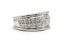 Bague 52 Bague contemporaine en or blanc 18 carats sertie de diamants 58 Facettes B818