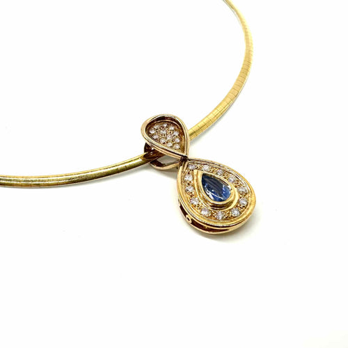 Pendentif Pendentif en or jaune, saphir et diamants 58 Facettes Z15B51757