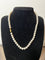 Collier Collier choker en or jaune 18k et perles de culture blanches 42 cm 58 Facettes 933