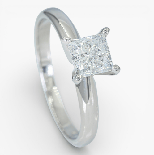 Bague 51 Bague solitaire en or blanc 14 ct avec diamant 0,82 ct (HRD) 58 Facettes J260000039201