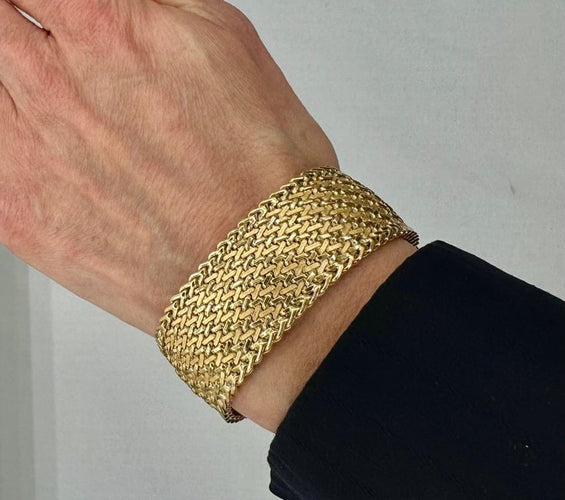 beb848cb-b743-4198-b48e-d9b9ef926000