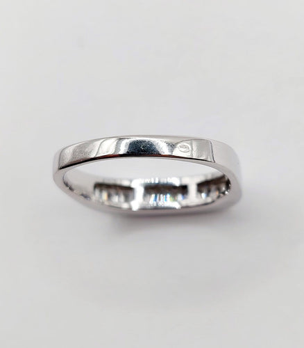 Bague 57 Demi-alliance vintage - Bague en or blanc 18k et diamants baguette 58 Facettes A06716