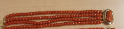 Bracelet Bracelet Or jaune Corail Camée 58 Facettes C 1680
