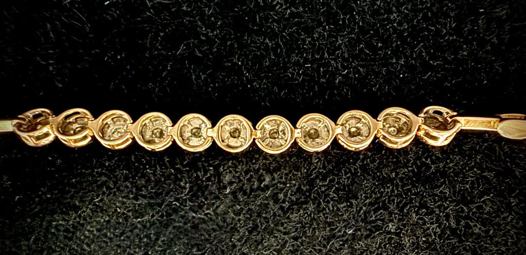 ef2ebc19-0a7e-455a-f134-618daf4f8100