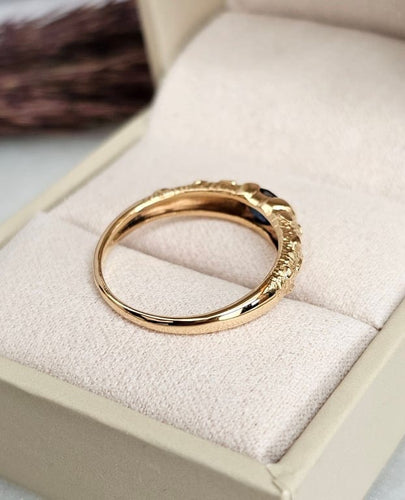 b1412ef5-c225-404f-ab07-83693a96ab00