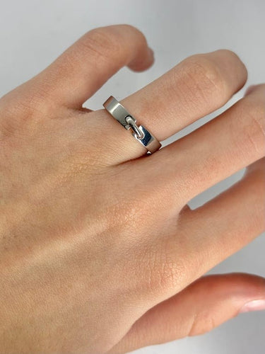 b5afcec7-80b4-4835-a970-817a57e2c600