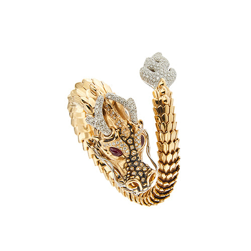 https://api-ledial.emberware.it/app/uploads/2026/03/39080-bracciale-oro-drago-rubini-diamanti-smalto-nero-roberto-coin_05.jpg