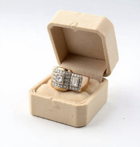 e4dff956-67a8-4c17-32fa-b714482c9100