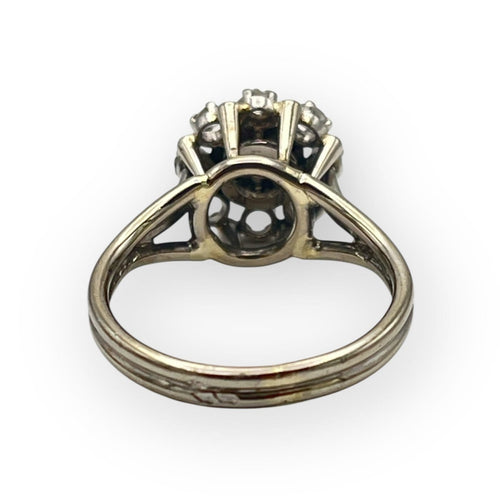 Bague 50 Bague marguerite en or blanc 750 sertie de diamants 58 Facettes 149067271