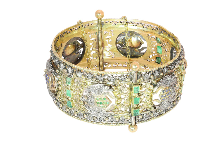 26050-0270.p14_Bracelet vittoriano neoeegiziano con cerniera con diamante e gemma Set scarabei-it.jpg