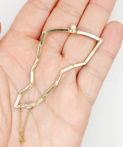 f087722a-16e0-437a-bf9f-aa498698fd00