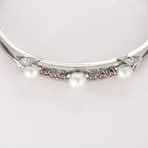 Bracelet Bracelet jonc ajouré en or gris 18K avec perles de culture et diamants 58 Facettes LF6