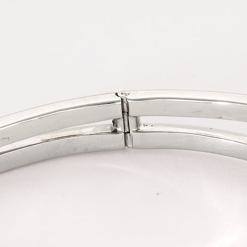 Bracelet Bracelet jonc ajouré en or gris 18K avec perles de culture et diamants 58 Facettes LF6