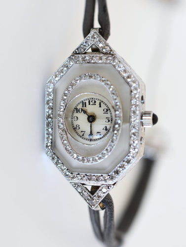 Montre Vacheron Constantin - Montre de dame Art déco en platine, or blanc et diamants 58 Facettes VC-500