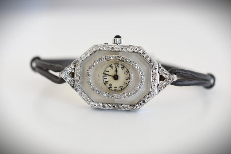 Montre Vacheron Constantin - Montre de dame Art déco en platine, or blanc et diamants 58 Facettes VC-500