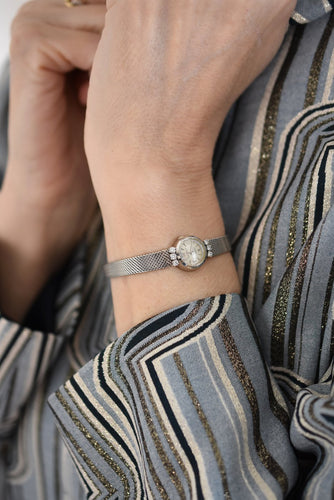 Jaeger Lecoultre 6 diamants ronde111.JPG