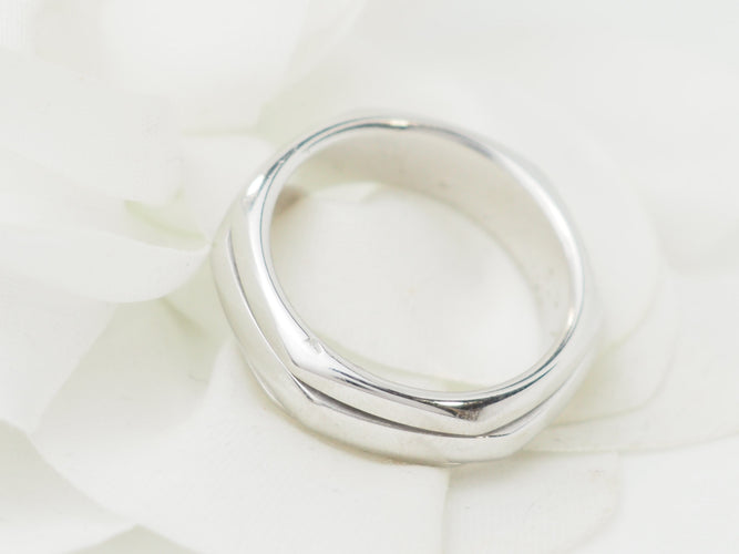 Anel 54 Piaget Possession - Aliança em ouro branco 18 kt 58 Facettes 31621