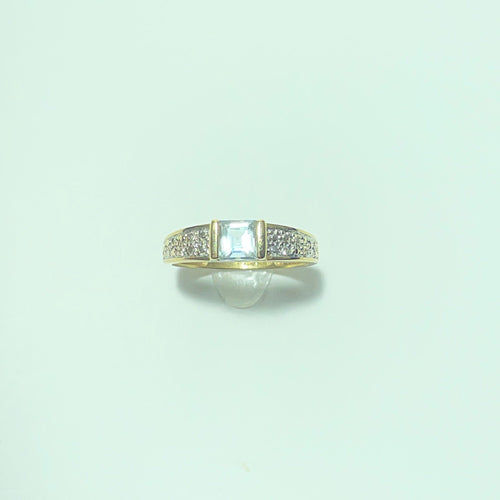 Anel 55.5 Anel em ouro amarelo 18 quilates com diamantes e pedra azul clara 58 Facettes 260100