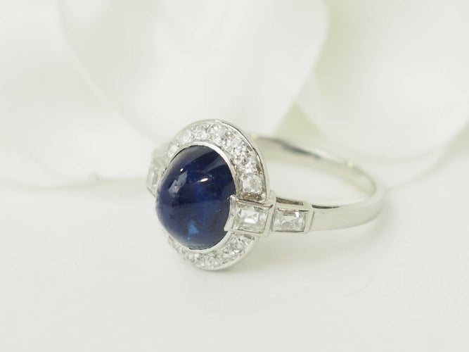 Ring 52 Ring Art Deco in Platina 900, cabochon saffier en diamanten 58 Facettes 33658