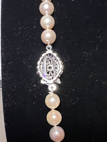 Collier Collier Akoya - 58 perles de culture blanches, fermoir en or gris 18k saphir 58 Facettes 883