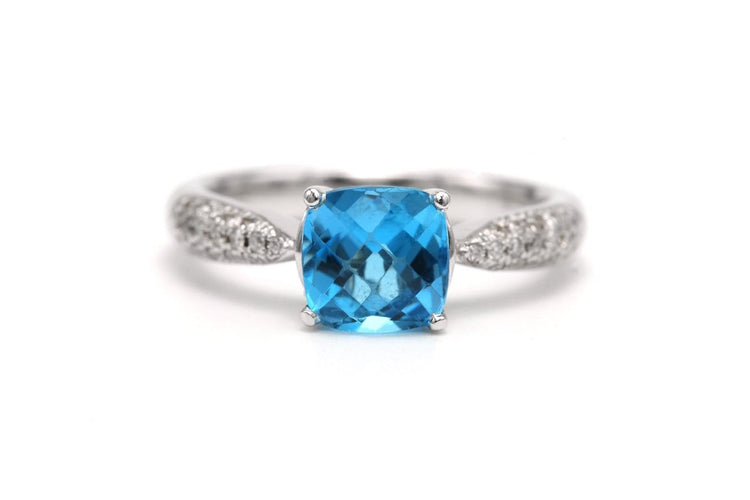 Bague 51 Bague contemporaine en or blanc 18 carats, topaze et diamants 58 Facettes B842