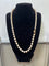 Collier Collier choker Akoya - 63 perles de culture, fermoir en or 18k et saphirs 58 Facettes 000