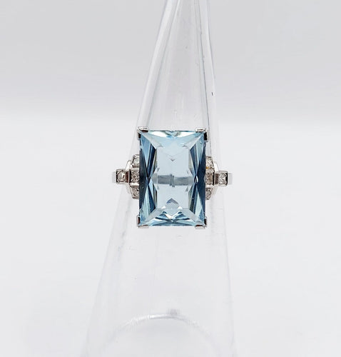 Bague 47 Bague Art déco en platine avec aigue-marine 4,50 ct et diamants 58 Facettes A06879