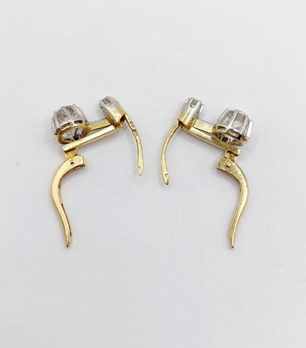 Boucles d'oreilles Dormeuses antiques - Boucles d'oreilles en or 18k et platine, diamants 0,90 ct 58 Facettes A06906
