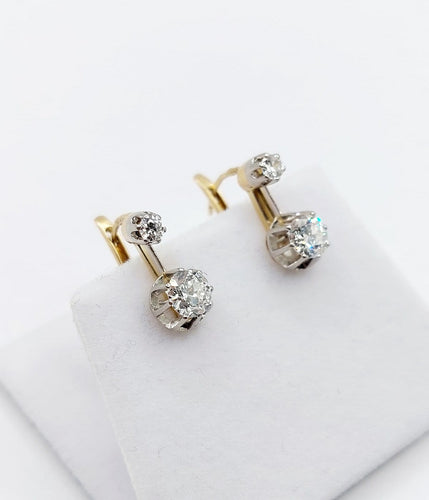 Boucles d'oreilles Dormeuses antiques - Boucles d'oreilles en or 18k et platine, diamants 0,90 ct 58 Facettes A06906
