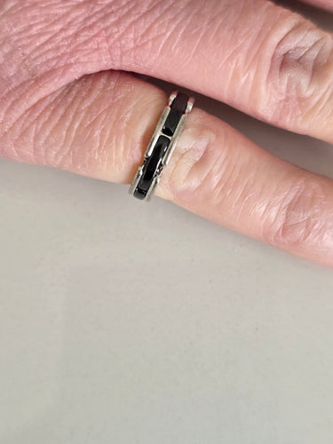Bague 48 Chanel Ultra - Bague articulée en or blanc et céramique noire 58 Facettes 1