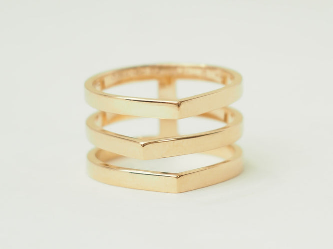 https://cdn.shopify.com/s/files/1/0750/3799/9372/files/P1017066.jpg?v=1774539467