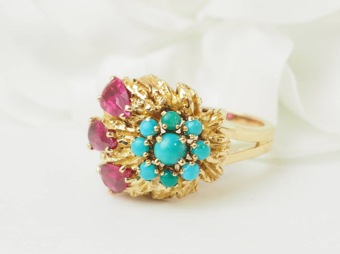 Bague 52 Bague en or jaune, turquoises et rubis 58 Facettes 33697