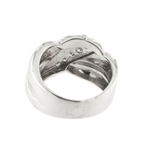 https://api-ledial.emberware.it/app/uploads/2024/07/29354-anello-oro-fascia-diamanti-10.jpg