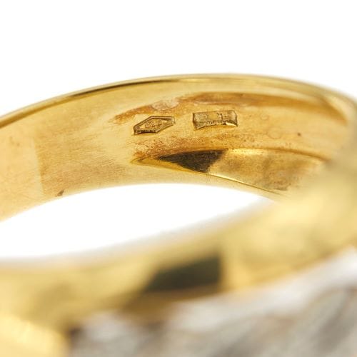 https://api-ledial.emberware.it/app/uploads/2024/04/21797-anello-oro-diamanti-11.jpg