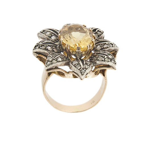 https://api-ledial.emberware.it/app/uploads/2024/07/35956-anello-oro-vintage-fiore-quarzo-citrino-diamanti-8.jpg