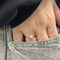 https://api-ledial.emberware.it/app/uploads/2023/06/28714-anello-oro-solitario-indossato_sito.jpg