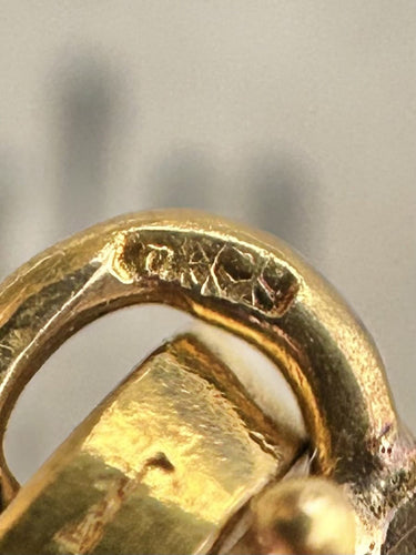 8b0e4cc1-aead-4f4a-7c48-5bf775c46000