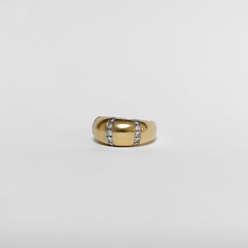 https://cdn.shopify.com/s/files/1/0943/8576/6747/files/Bague-large-or-jaune-retro.jpg?v=1775057295