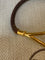 https://cdn.shopify.com/s/files/1/0647/1470/3075/files/Bracelet_Signe_-_Bracelet_Hermes_Jumbo_Dore_-_Joaillerie_Paris_-_Les_Pierres_de_Julie_7.jpg?v=1761920560