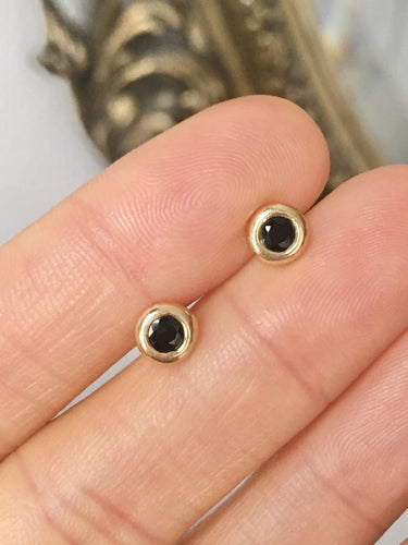 Boucles d'oreilles Puces d’oreilles - Or jaune 18K et saphirs naturels 58 Facettes 249