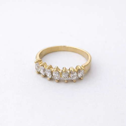 https://18carats.fr/wp-content/uploads/2026/04/35958-35980-Bague-en-or-jaune-et-diamant.png