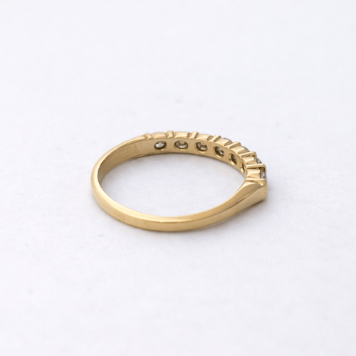 https://18carats.fr/wp-content/uploads/2026/04/35960-35975-Bague-en-or-jaune-et-diamant.png