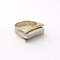 https://18carats.fr/wp-content/uploads/2026/04/35993-36025-Bague-graphique-deux-ors.png