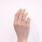 https://18carats.fr/wp-content/uploads/2026/03/35364-35442-Bague-en-or-jaune-motif-vague.png