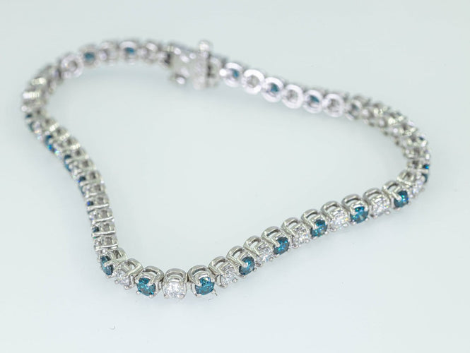 Bracelet Bracelet tennis en or blanc 14 ct et diamants 2,70 ct 58 Facettes AS26