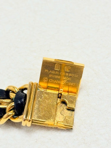 e5a70633-84e6-4772-8f4d-c71ad7c48200