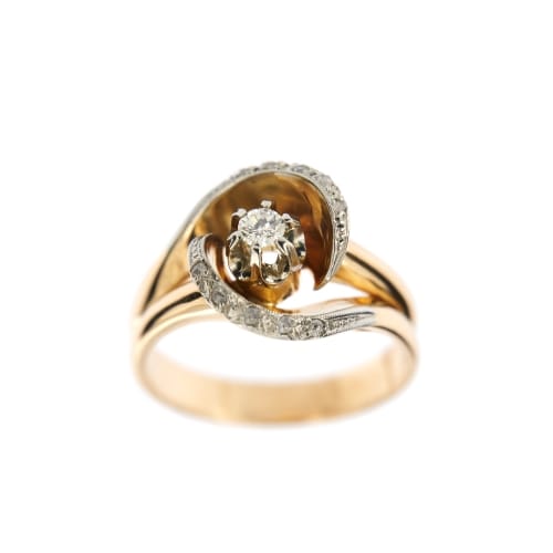https://api-ledial.emberware.it/app/uploads/2026/03/38660-anello-oro-vintage-diamanti-rosette_1.jpg
