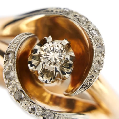 https://api-ledial.emberware.it/app/uploads/2026/03/38660-anello-oro-vintage-diamanti-rosette_51.jpg