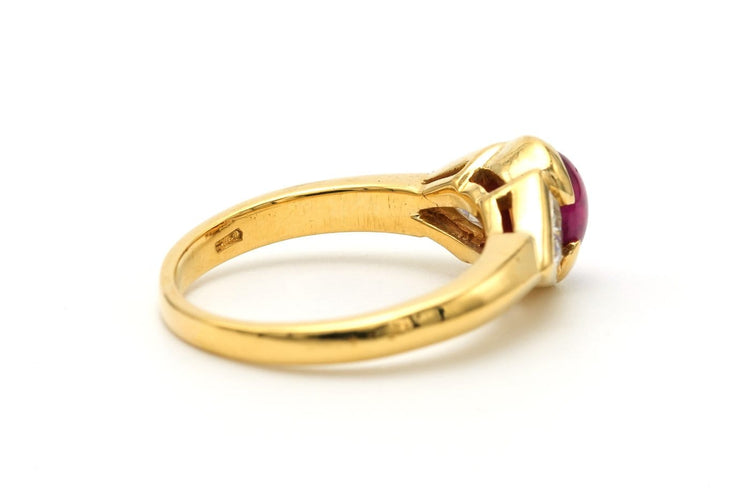 Bague 55 Bague contemporaine en or jaune avec rubis et diamants 58 Facettes 23347